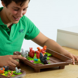 SQUIRRELS GO NUTS  XXL